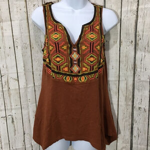 Anthropologie AKEMI + Kin Cochise keyhole tank boho look rust color size xs